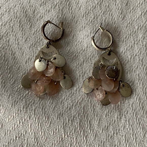 Liz Claiborne Soft Purple and Silver Earrings - Picture 2 of 3